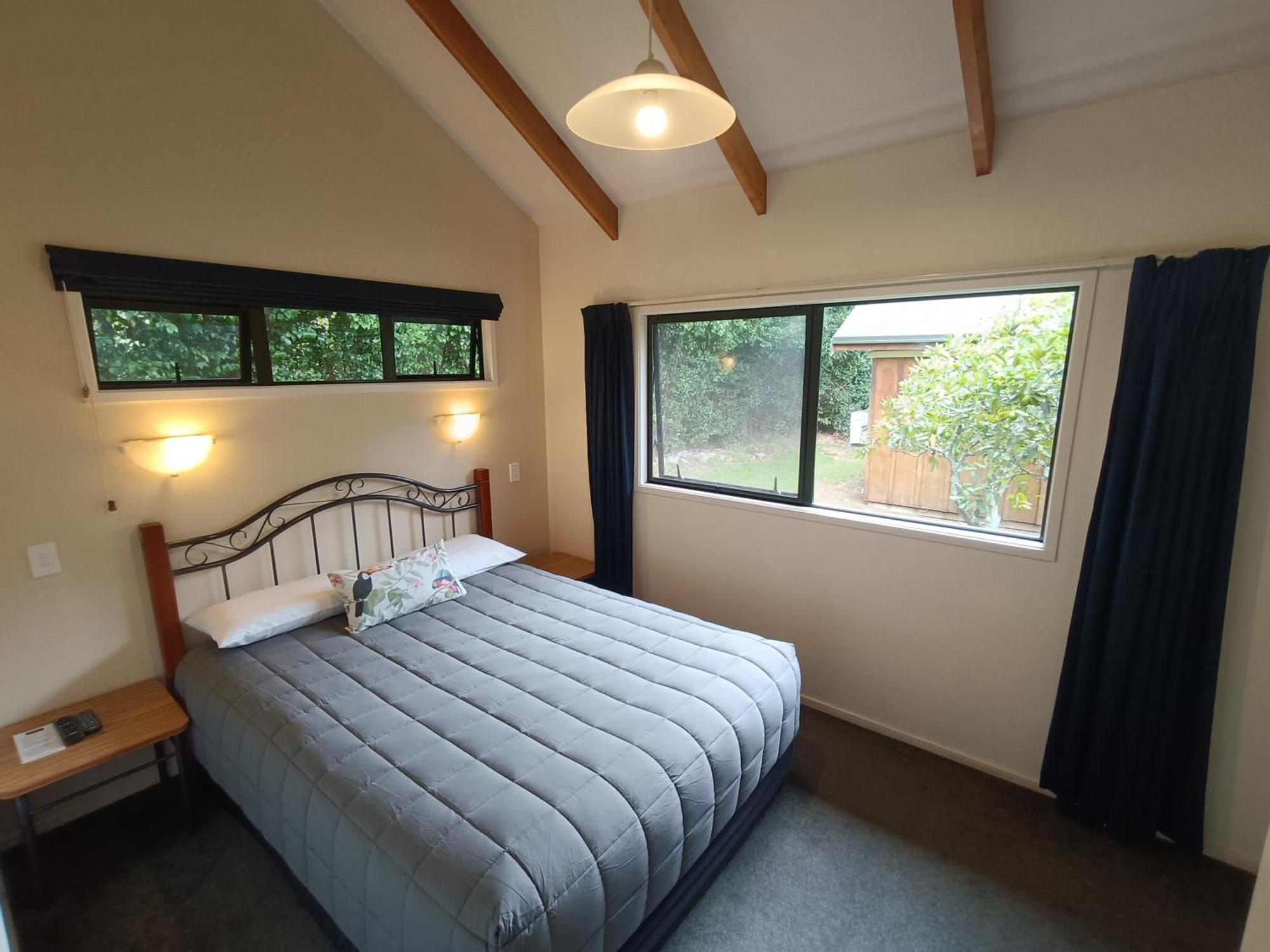 Kerigold Secluded Chalets Motel Керикери Екстериор снимка